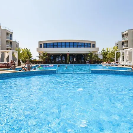 Διαμέρισμα With Pool In Atlantis *