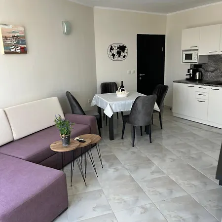 Апартаменты With Pool In Atlantis